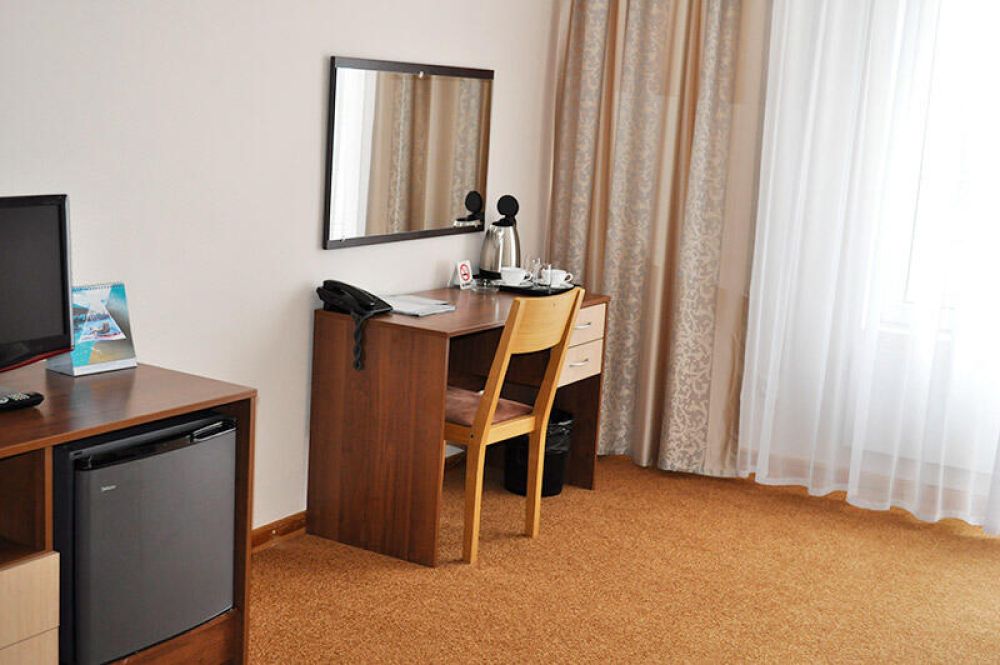 Suite Room, Каприз 