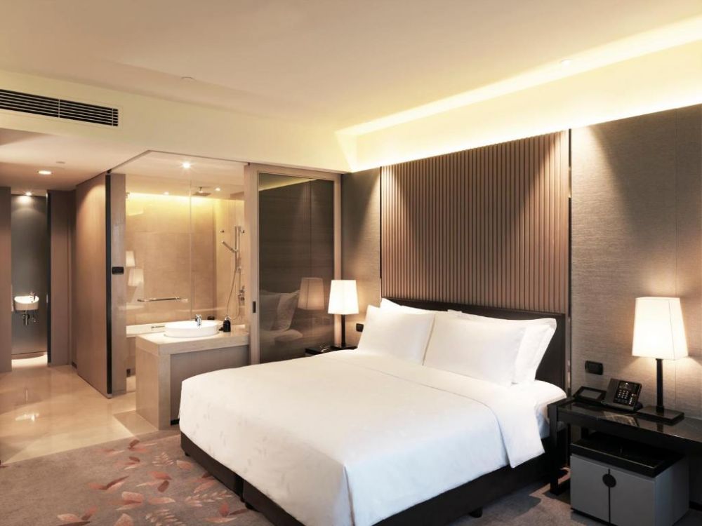 Okura Club, The Okura Prestige Bangkok 5*