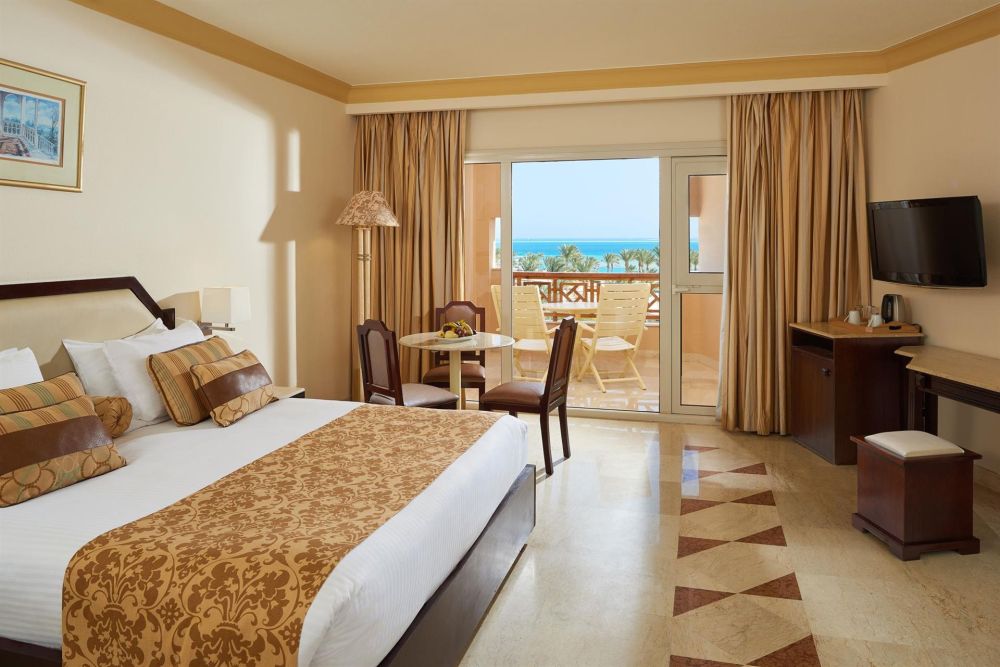 Junior Suite Sea View, Continental Hurghada Resort 5*