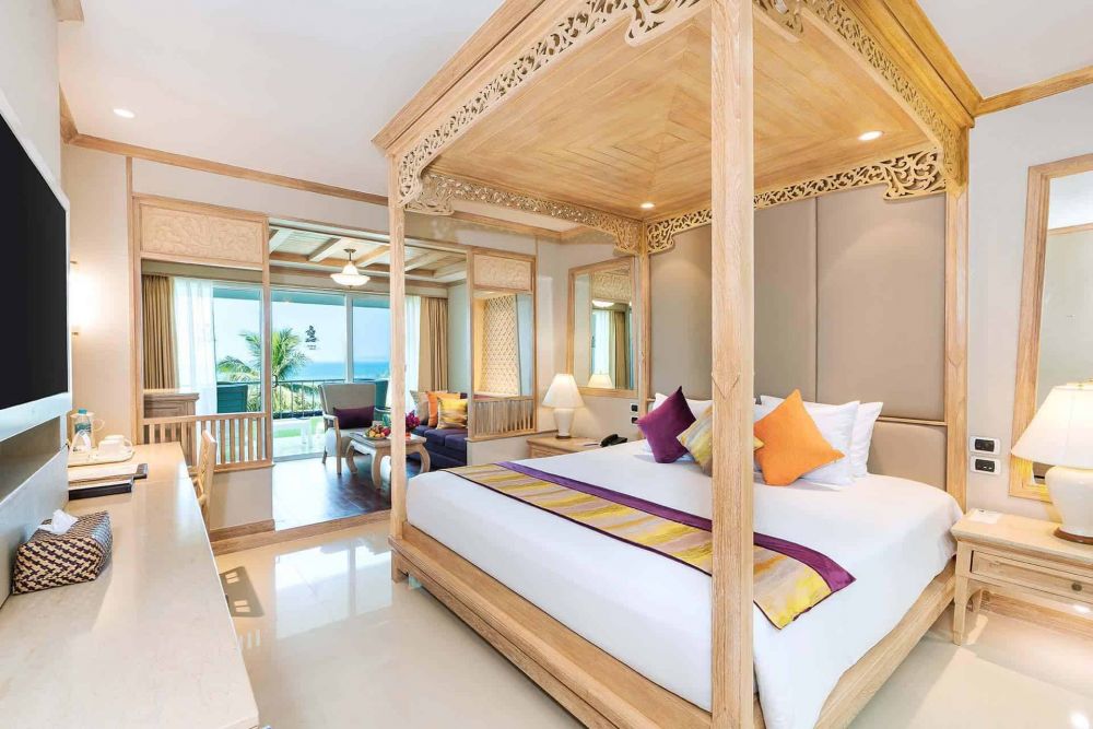 Honeymoon Deluxe Room, Royal Cliff Beach Terrace 5*