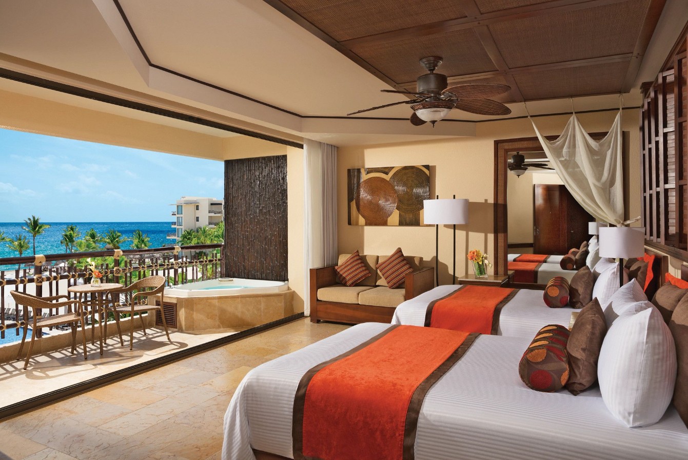 Preferred Club Ocean View & Pool Front, Dreams Riviera Cancun Resort & Spa 4*