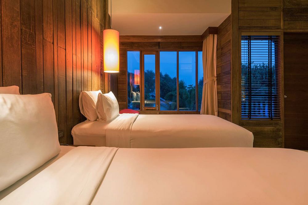 Deluxe Room, Baan Ploy Sea 3*