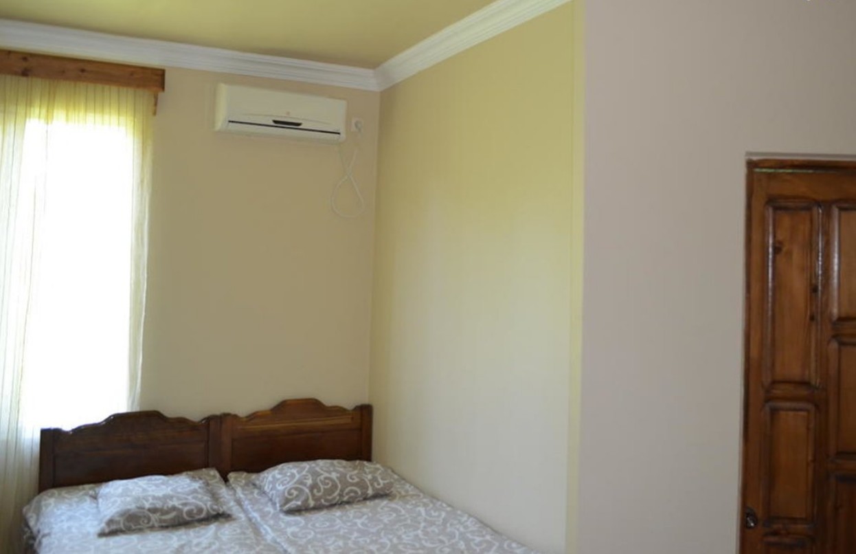 Double Room, Temkri 3*