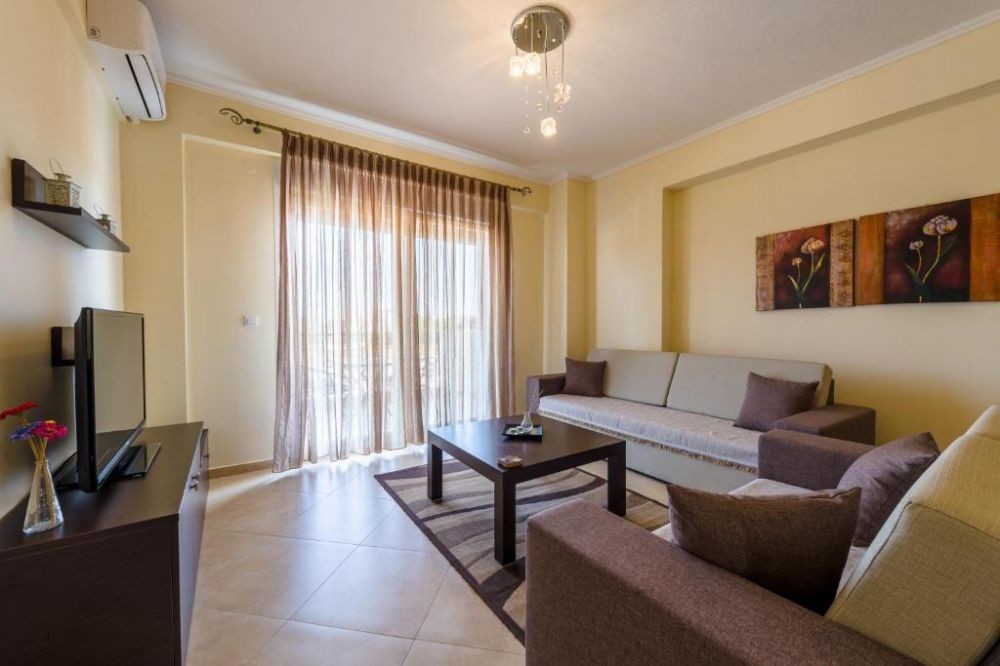 Apartment 2 Bedroom & Living Room, Lagaria Apartments 4*