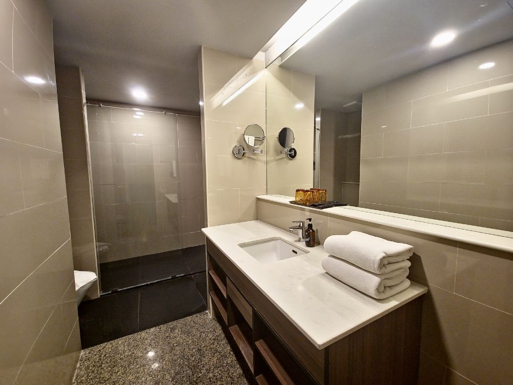 Petite Suite, The Manhattan Sukhumvit Bangkok 3*