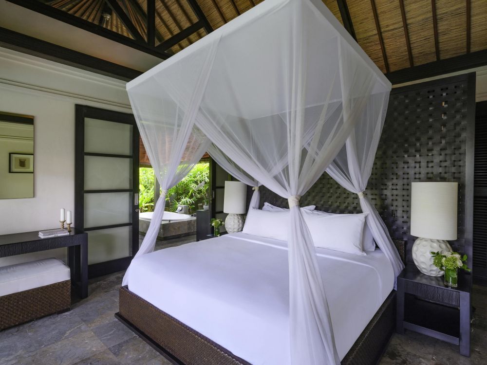 3 Bedroom Royal Pool Villa, Peppers Seminyak 5*