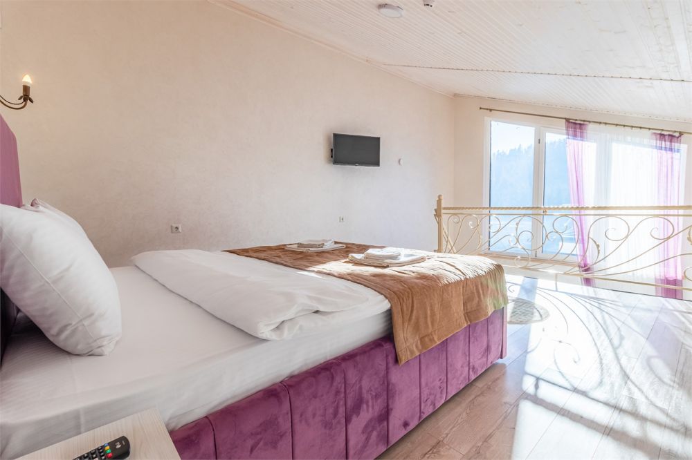 Суперлюкс, Gold Palace Bukovel 3*