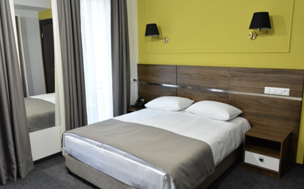 Standard, Hotel Garnet 4*