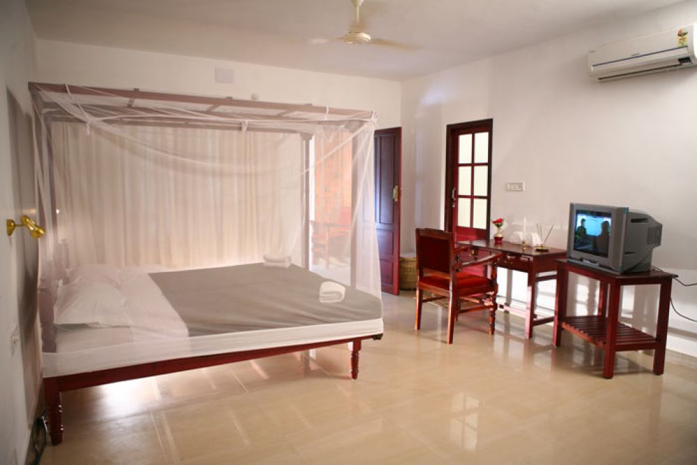 Deluxe Room Non A/C/ A/C, Dr. Franklin Panchakarma 3*