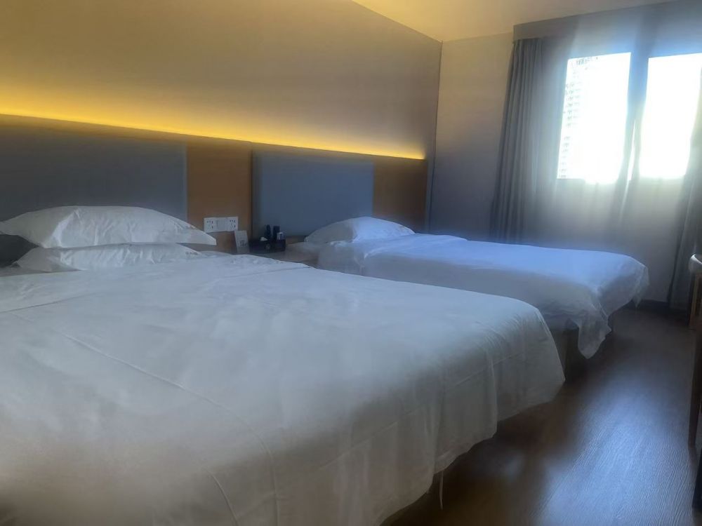 Family Room, Sanya Guanhailou Hotel 3*