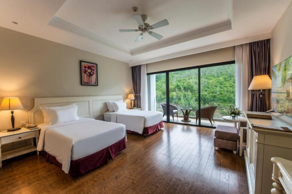 Deluxe/ Ocean View, Vinpearl Resort & Spa Nha Trang Bay 5*