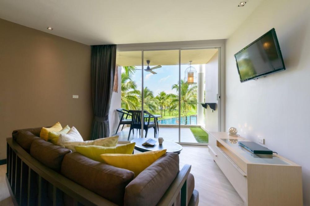 Seaside Junior Suite, The Sands Khao Lak by Katathani 5*