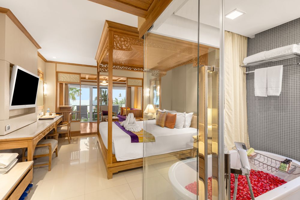 Honeymoon Deluxe Room, Royal Cliff Beach Terrace 5*