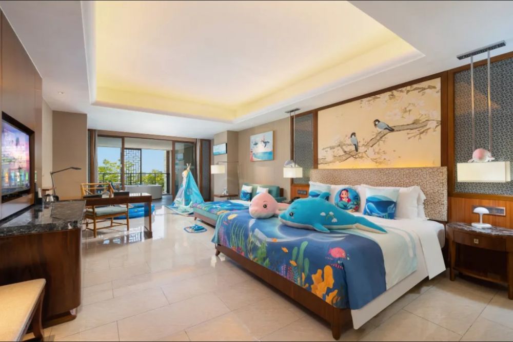 Family Theme Room, Four Seasons Ocean Courtyard 4*