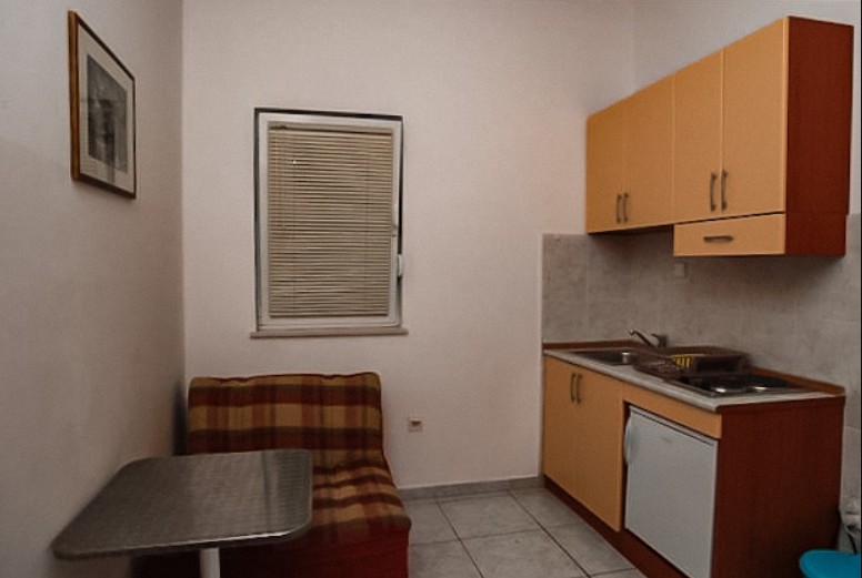 Apartment 03, Nada 3*