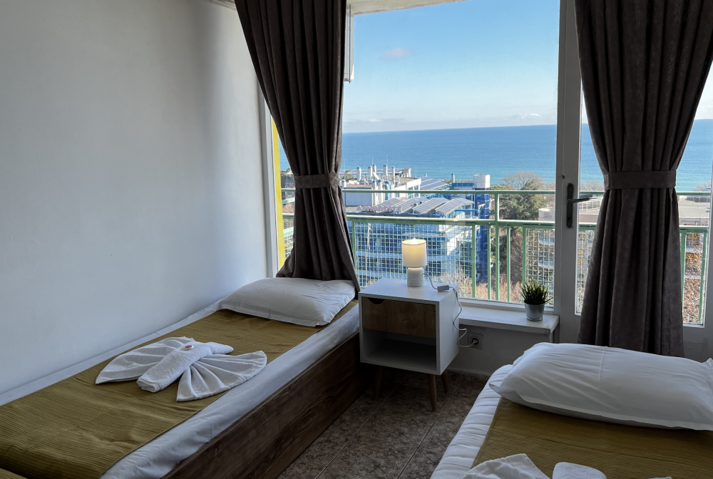 PARK VIEW/SEA VIEW, Warshawa Golden Sands 2*