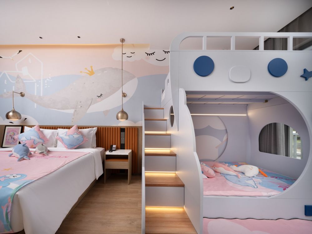 Executive ocean bunk beds Pool Child Room, Novotel Sanya Bay Yatai 5*