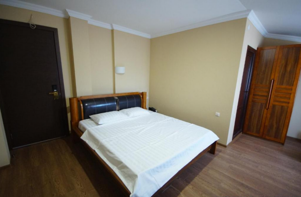 Standard DBL/TRPL Room, Adjara Palace 3*