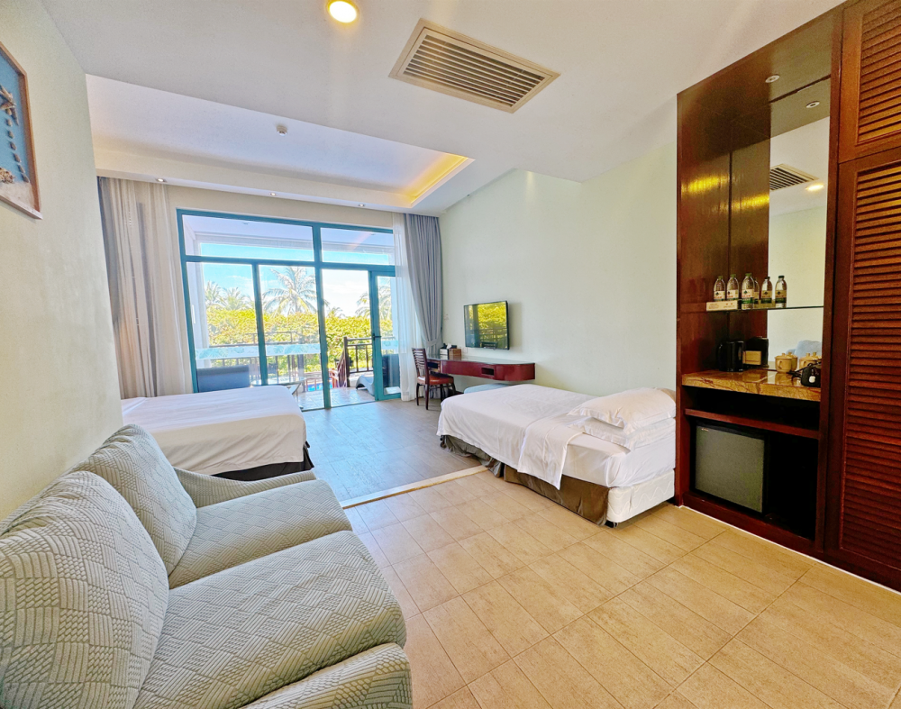 Mountain Lake Double View Family Room, Palm Beach Resort Yalong Bay Sanya (ex.Tianhong Resort Sanya) 5*