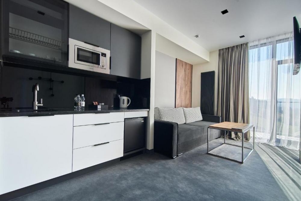 Two-room Deluxe, Fomich Residence 