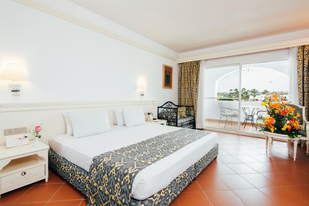 Standard Room, Domina Coral Bay King Lake 5*