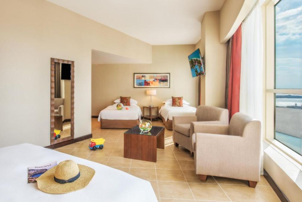 Family Room With Kitchenette And Balcony, Khalidiya Palace Rayhaan by Rotana 5*