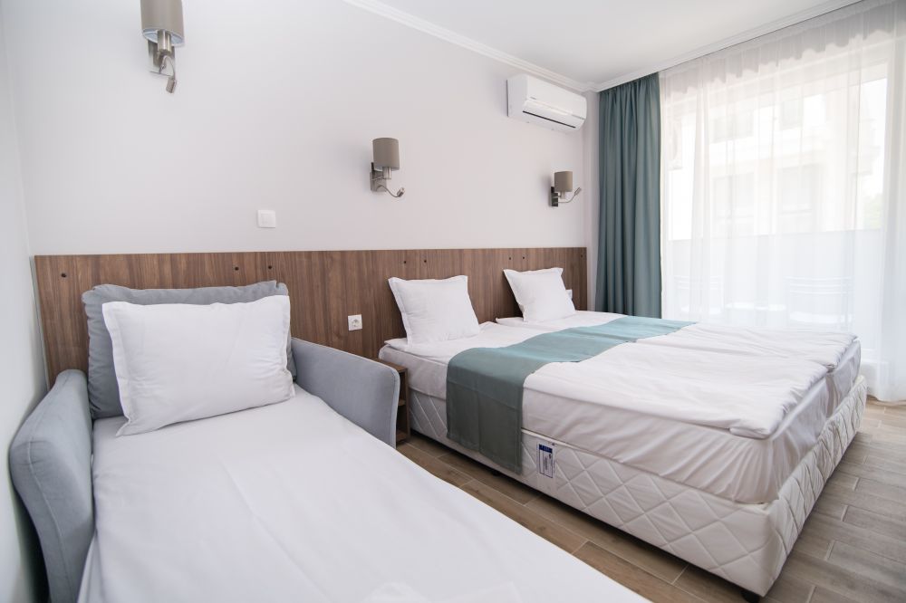 Double Room, Cinema Primorsko 4*