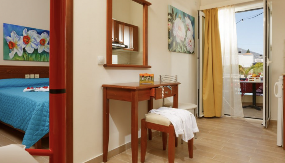 SUPERIOR FAMILY ROOM, Philoxenia Hotel Malia 3*