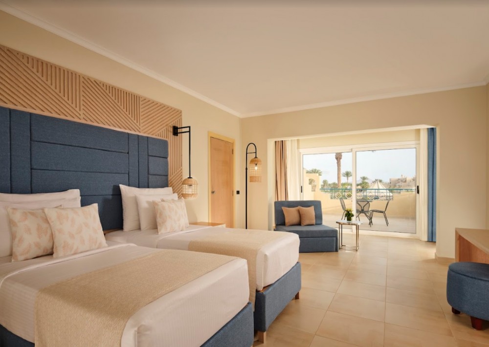 Standard, Coral Sea Water World 5*