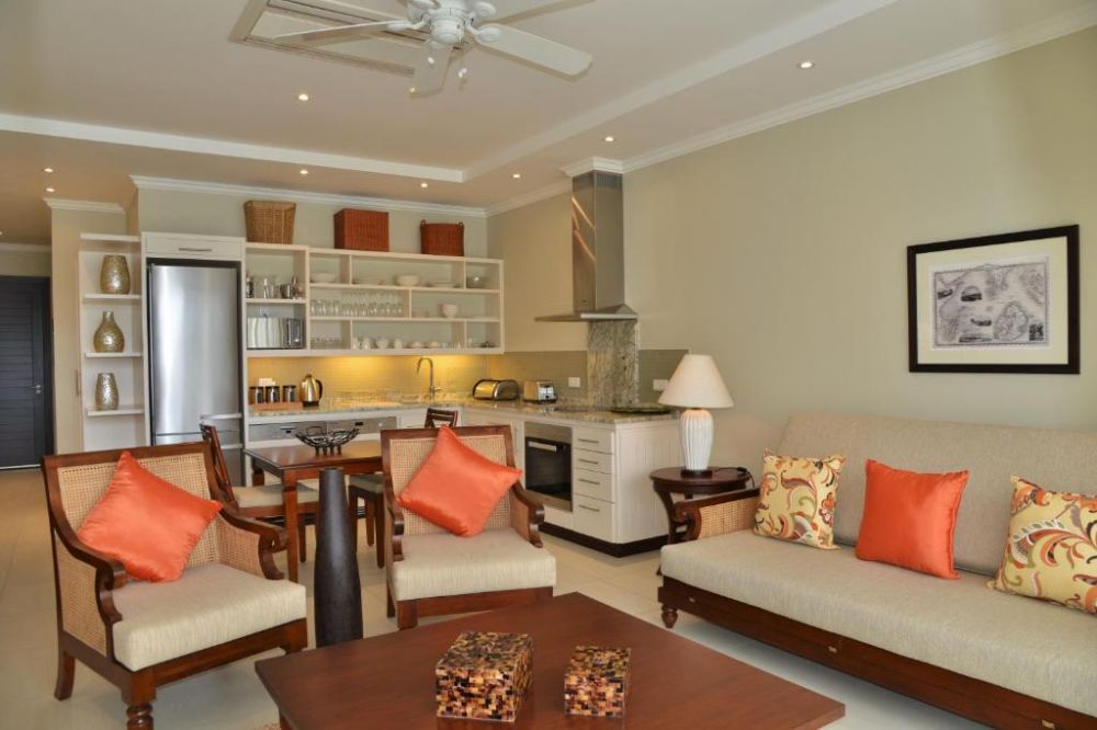 1/2/3/4 bedroom Apartment, Eden Island Luxury Accommodation 4*