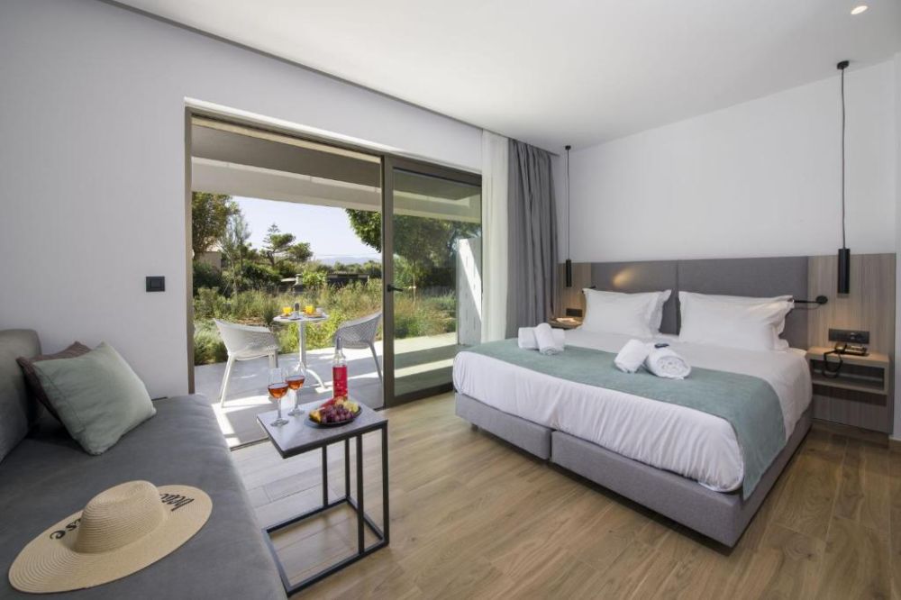 Superior, Myrion Beach Resort & Spa 4*