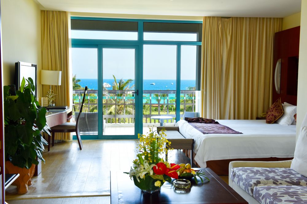 High Floor Sea View Suite of B Building (Suite SV), Palm Beach Resort Yalong Bay Sanya (ex.Tianhong Resort Sanya) 5*