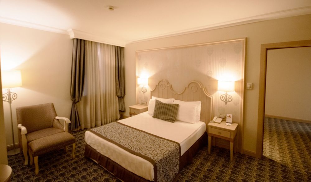 Deluxe Suite, Starlight Resort Hotel 5*