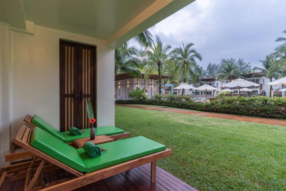 Deluxe Family Garden, The Briza Beach Resort, Khao Lak 4*