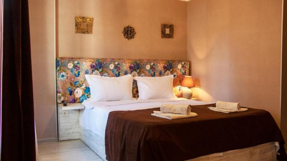 Family Suite with Balcony, New Metekhi 3*