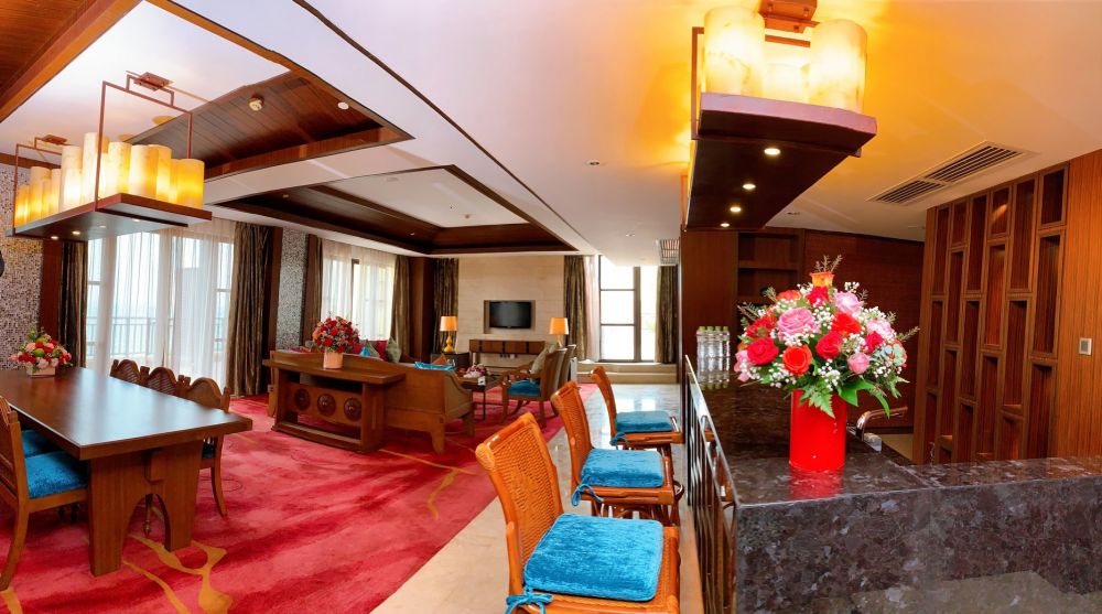 Executive Suite, Crowne Plaza Danang 5*