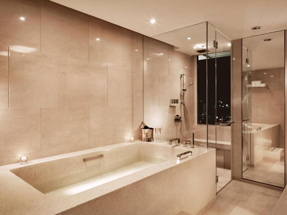 Okura Club, The Okura Prestige Bangkok 5*