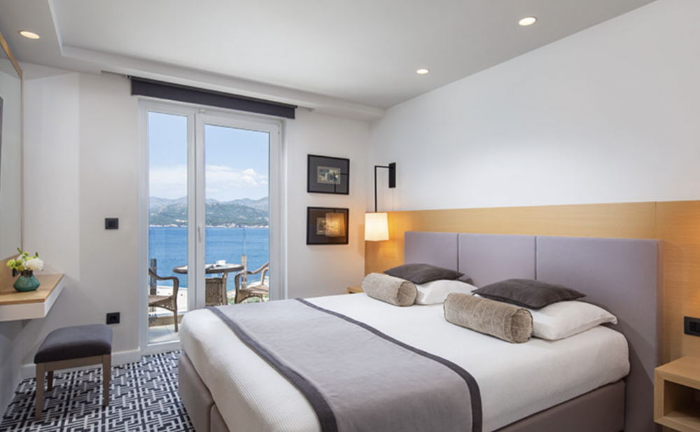 PREMIUM SKYLINE SEA VIEW SUITE, Hotel Neptun 4*