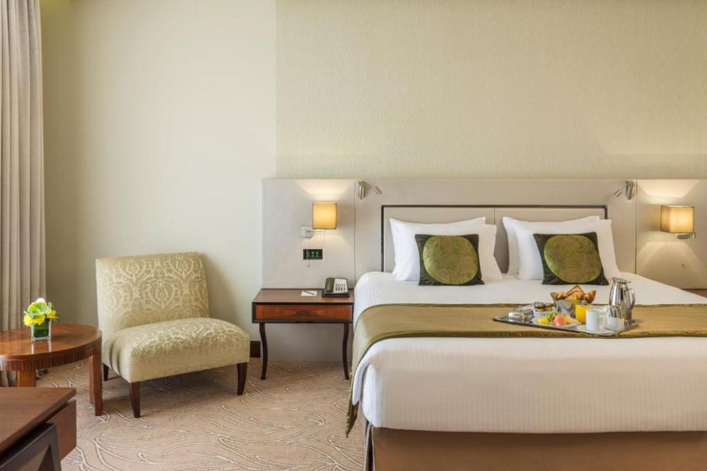 Superior Room, The Tower Plaza Hotel Dubai (ex. Millennium Plaza Dubai) 5*