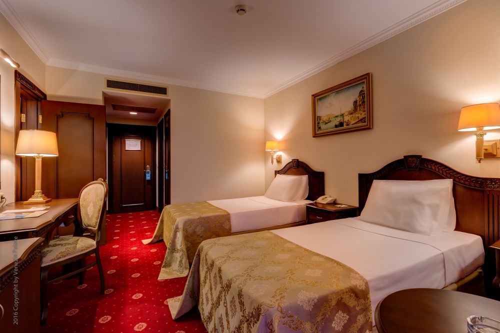 Connection Family Rooms, Venezia Palace 5*