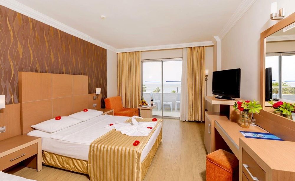 Standard Room, Holiday Garden Resort 5*