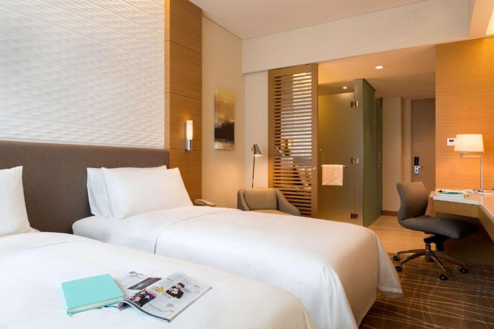 Superior Room, JEN Singapore Orchardgateway by Shangri-La 4*