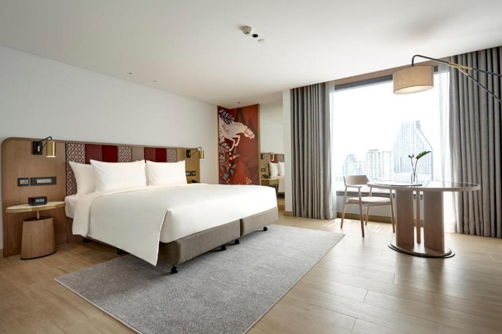 Deluxe Room, The Montien Hotel Bangkok 4*