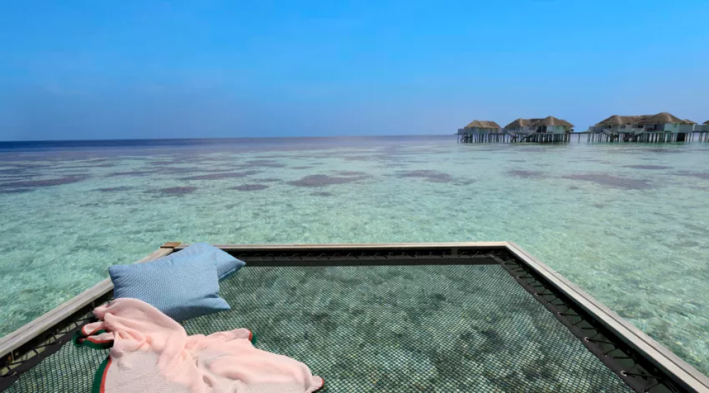 Reethi Muraka Overwater Villa, Centara Grand Island Resort & Spa 5*