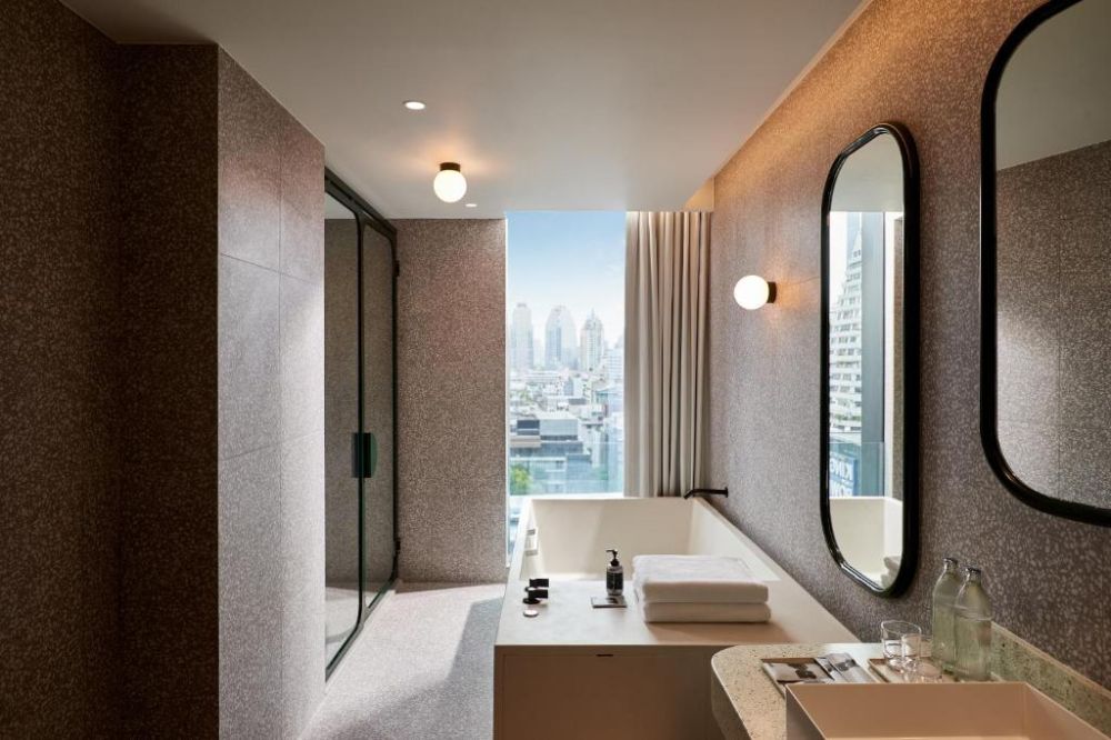 Balcony Suite, The Standard, Bangkok Mahanakhon 5*