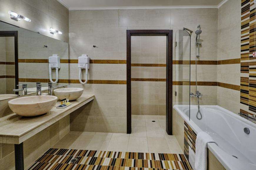 Deluxe, St.Ivan Rilski Hotel & Spa 4*