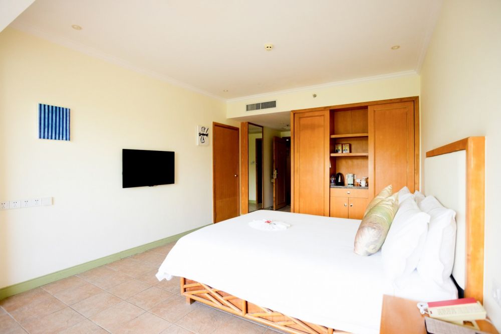 Elegant Garden View Room without balcony Twin/Queen, Golden Palm Resort 4*