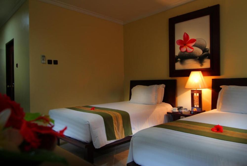 Superior, Adi Dharma Hotel 3*