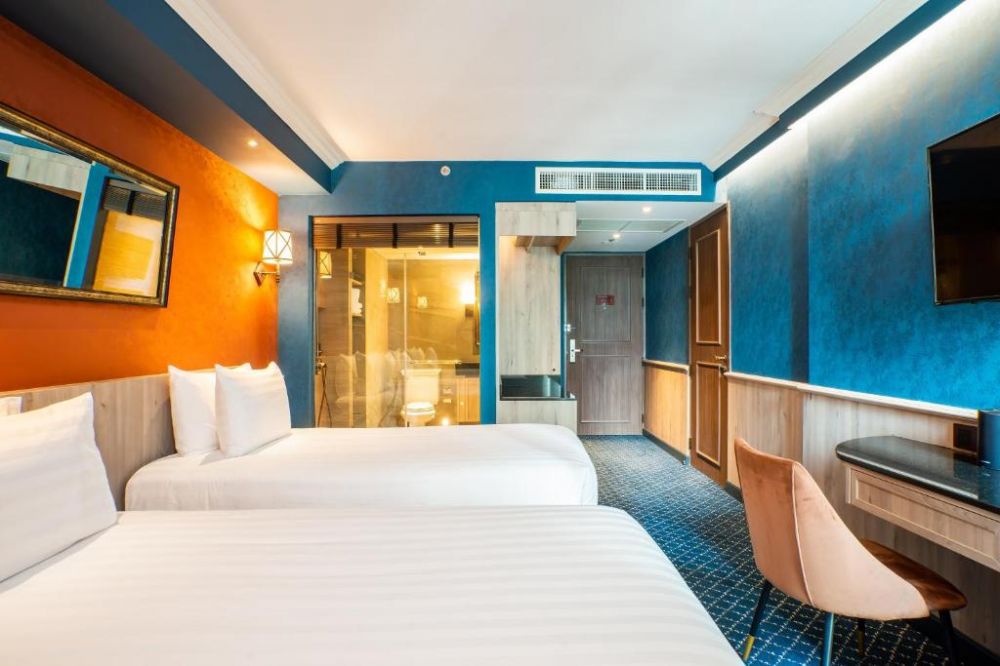 Double Decker Coach, The Coach Boutique Hotel Bangkok 4*