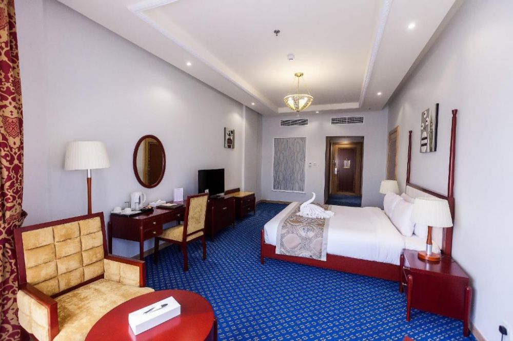 Deluxe Suite, Red Castle Hotel 4*